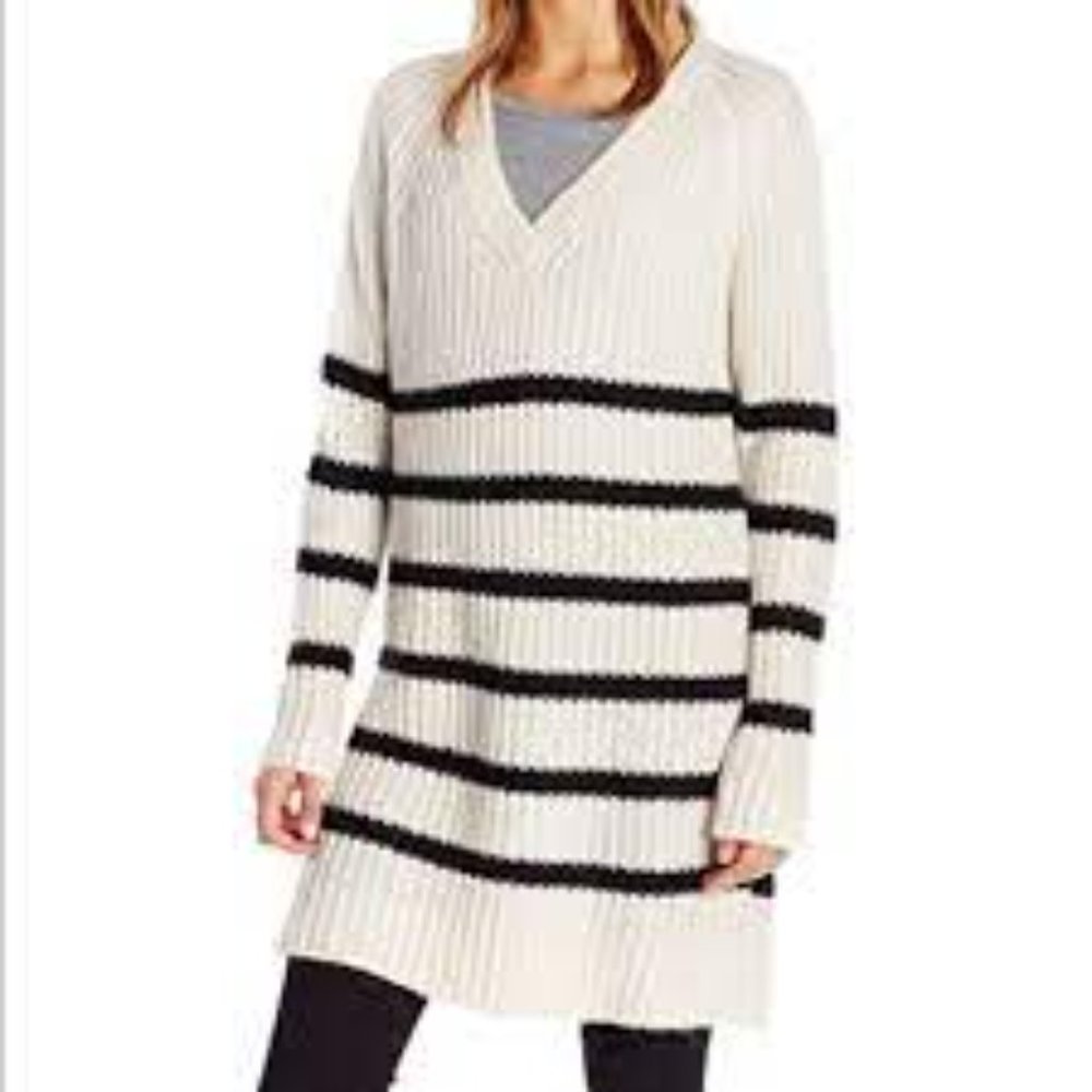Scotch & Soda Women's Oversized V-Neck Striped Sweater Cream & Black Size P